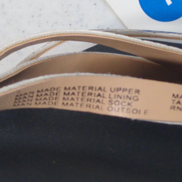 A New Day Sandals Snakeskin Size 7 Women Embossed Strappy Slide On Sandal NWT - Picture 7 of 7